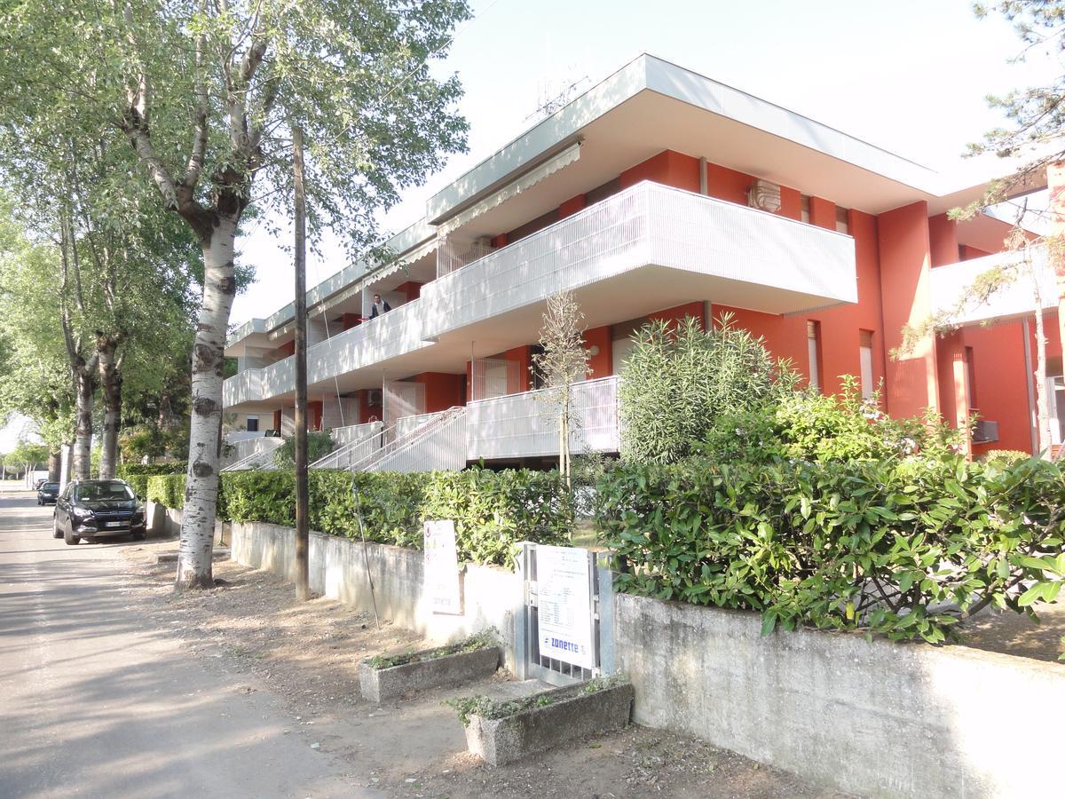 Reji - Appartamenti Bibione Exterior photo